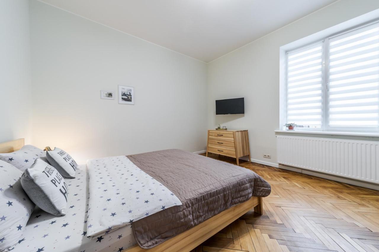 Inshiapartments On Teodora Square Leopoli Esterno foto